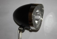 LED Frontleuchte, Gabelbefestigung, Batterie