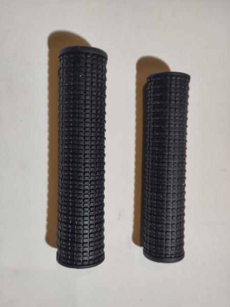 Ultraleichte Lenkergriffe Pyrobikes