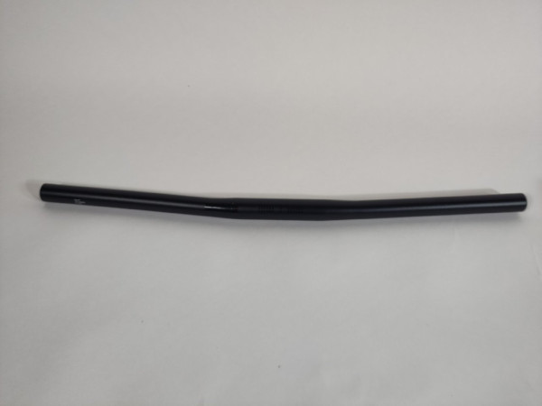Lenker 560 mm/5 Grad back, flat, 25,4 mm, 244g